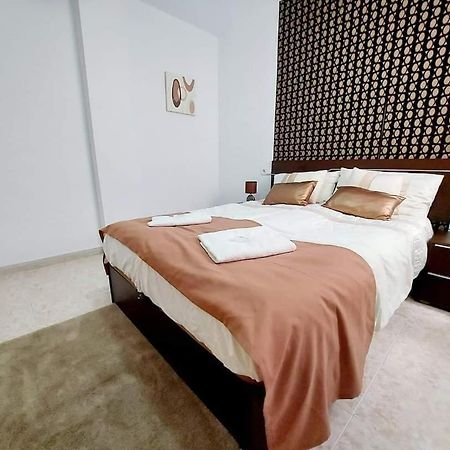 Mira Apartman 托雷维耶哈 外观 照片